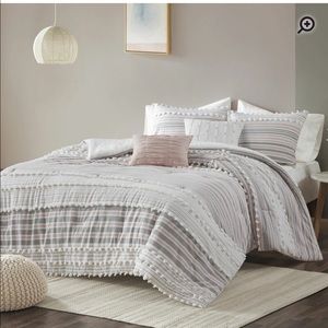 Unadilla Comforter Set (Blush)
